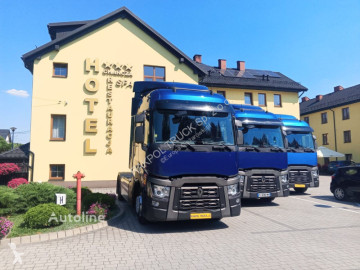 Влекач Renault T460