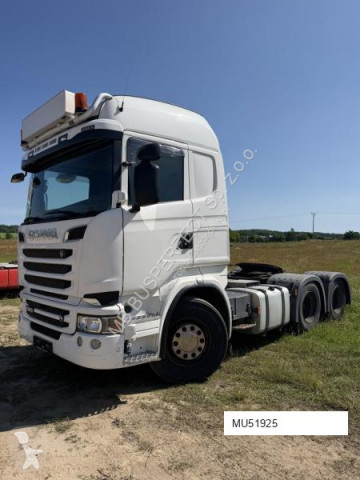 Влекач Scania
