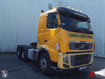 Влекач Volvo