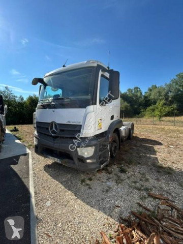 Влекач Mercedes Actros 1843