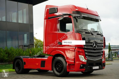 Влекач Mercedes ACTROS 1845