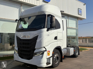 Tracteur Iveco