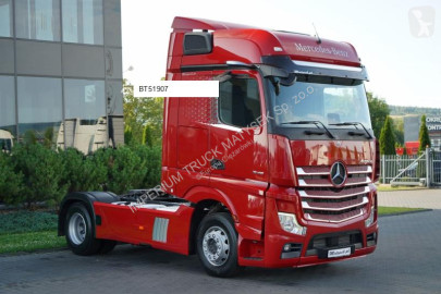 Влекач Mercedes ACTROS 1845