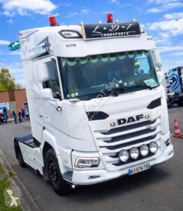 Tracteur DAF