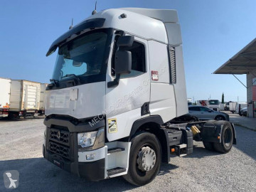 Tracteur Renault