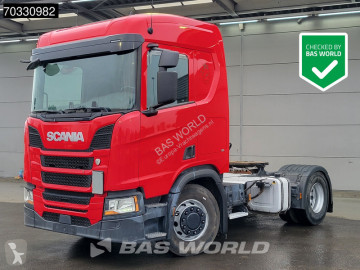 Влекач Scania