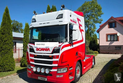 جرار Scania