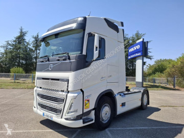 جرار Volvo FH 500