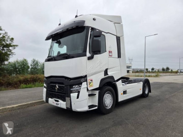 Renault tractor unit