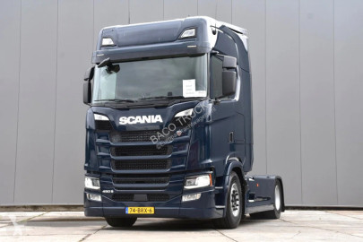 جرار Scania