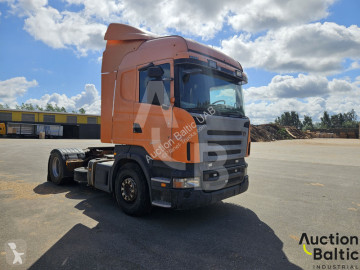 جرار Scania LA R 420