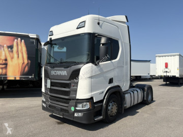 جرار Scania