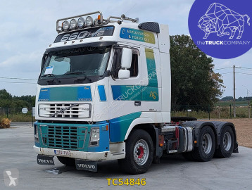 Тягач Volvo