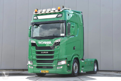 Cap tractor Scania