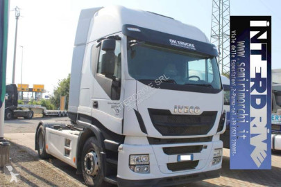 Cabeza tractora Iveco