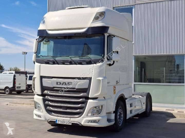 Cabeza tractora DAF