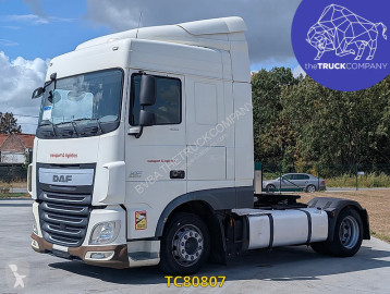Cabeza tractora DAF