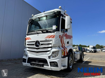 Tractor Mercedes