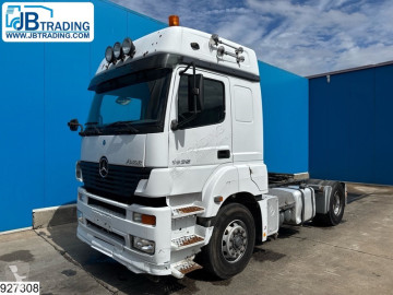 Mercedes tractor unit