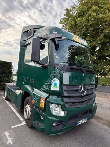 Tractor Mercedes