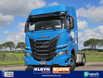 Tracteur Iveco