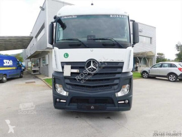 Tratores Mercedes
