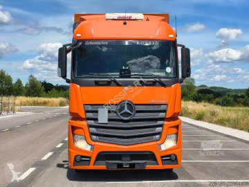 Tratores Mercedes