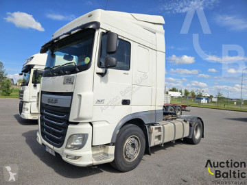 Cabeza tractora DAF