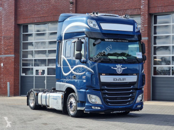 Tracteur DAF XF 510 SuperSpaceCab 4x2 - Custom interior - Night clima - Low deck