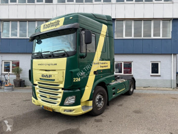 Влекач DAF