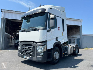 Tratores Renault