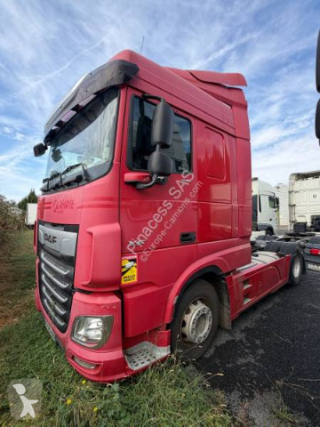 Cabeza tractora DAF