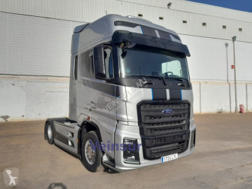 Cabeza tractora Ford