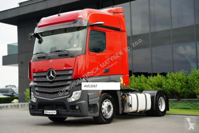 Mercedes