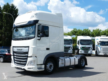 Cabeza tractora DAF