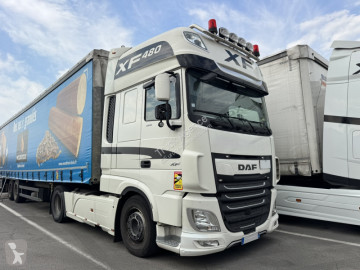 Cabeza tractora DAF