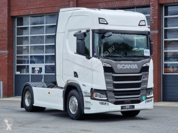 Cabeza tractora Scania