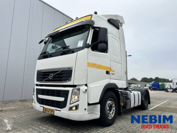 Cabeza tractora Volvo
