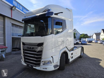 Cabeza tractora DAF XG + 530 FT 4X2