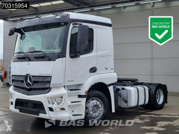 Cabeza tractora Mercedes