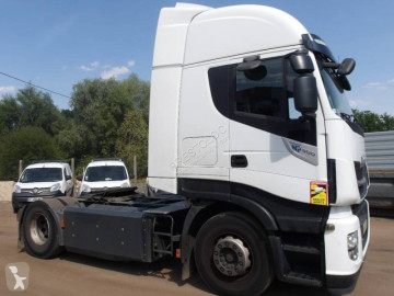 IvecoStralisNP400