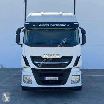 Cabeza tractora Iveco