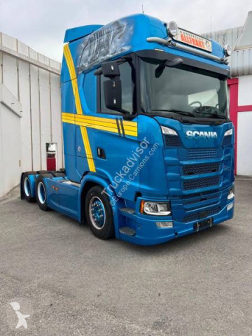 Тягач Scania