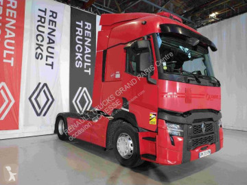 RenaultT-Series520
