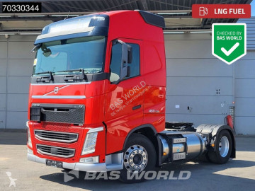 Cabeza tractora productos peligrosos / ADR Volvo