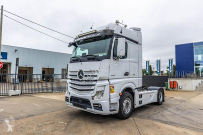 MercedesActros