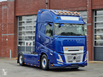 Cabeza tractora Volvo FH13 13500 XL Aero - I parkcool - Full air - VEB + - Mirror cam - BUFFL interior
