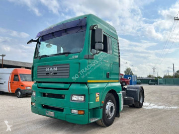 Cabeza tractora MAN TGA 18.480