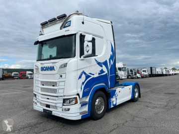 Cabeza tractora Scania