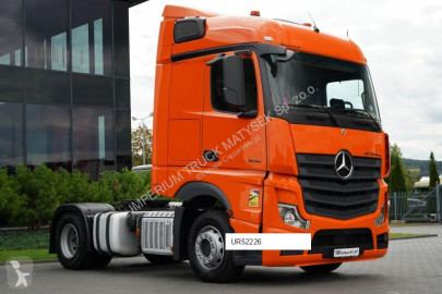 Mercedes